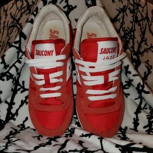 ‼️Saucony tennis shoes‼️